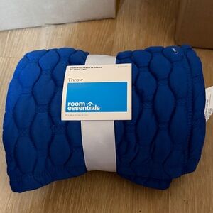 Room Essentials Cobalt Blue Quilted Throw Blanket